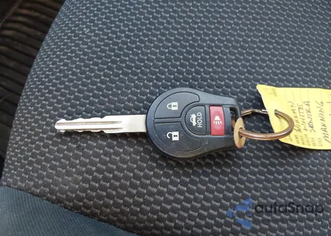 2019 Nissan Sentra S z USA, uszkodzony, nr VIN 3N1AB7AP8KY334081